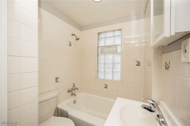 21051 Westport Avenue, Euclid, OH 44123