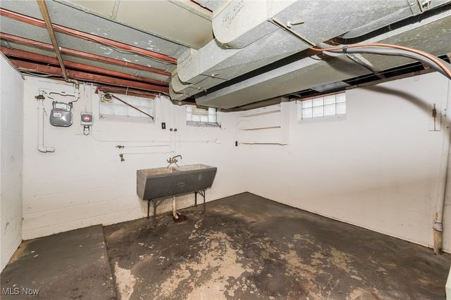 21051 Westport Avenue, Euclid, OH 44123