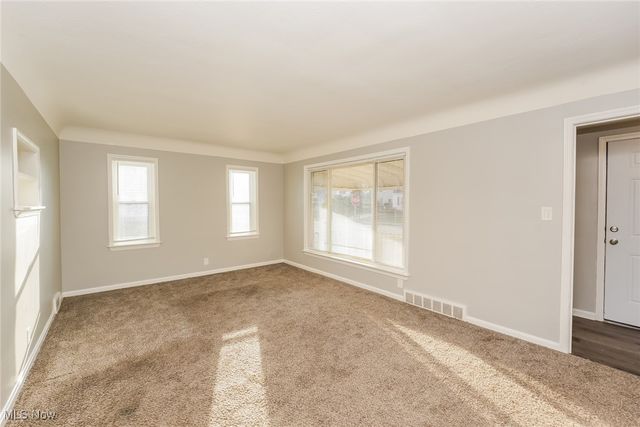 21051 Westport Avenue, Euclid, OH 44123