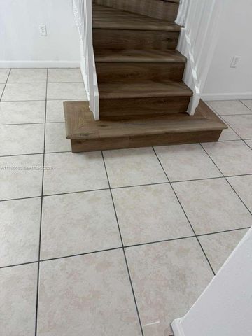 2470 SE 15th Pl 335, Homestead, FL 33035