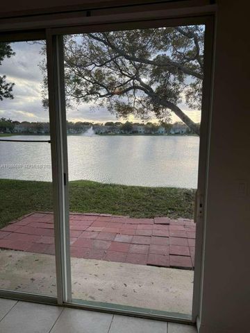 2470 SE 15th Pl 335, Homestead, FL 33035