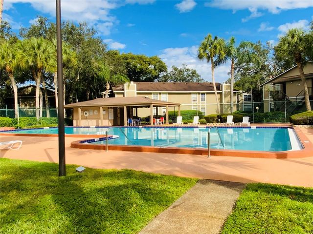 14409 HANGING MOSS CIRCLE 102, Tampa, FL 33613
