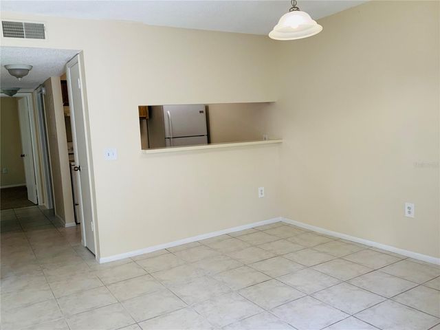 14409 HANGING MOSS CIRCLE 102, Tampa, FL 33613