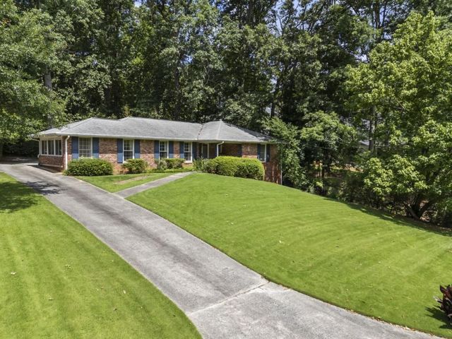 4870 Lansbury Drive, Sandy Springs, GA 30342