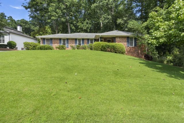 4870 Lansbury Drive, Sandy Springs, GA 30342