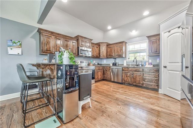14173 Ashbury Court, Basehor, KS 66007