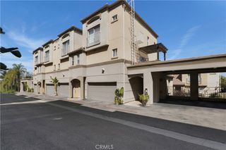 5220 Premiere Hills 222, Woodland Hills, CA 91364