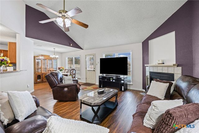 608 Battlecreek Lane, Leander, TX 78641