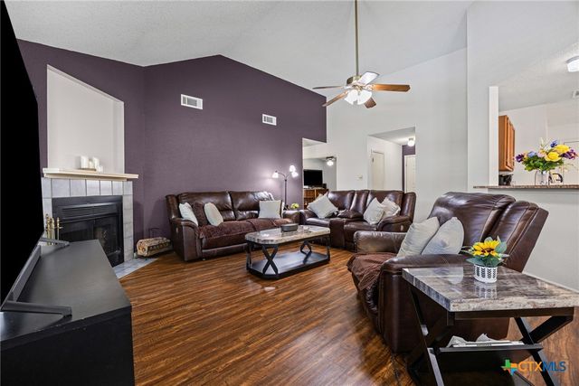 608 Battlecreek Lane, Leander, TX 78641