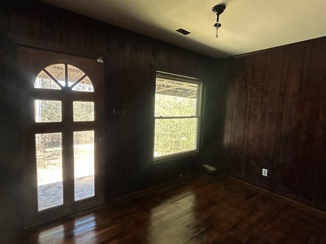 75 Cottonhill Rd, Eufaula, AL 36027