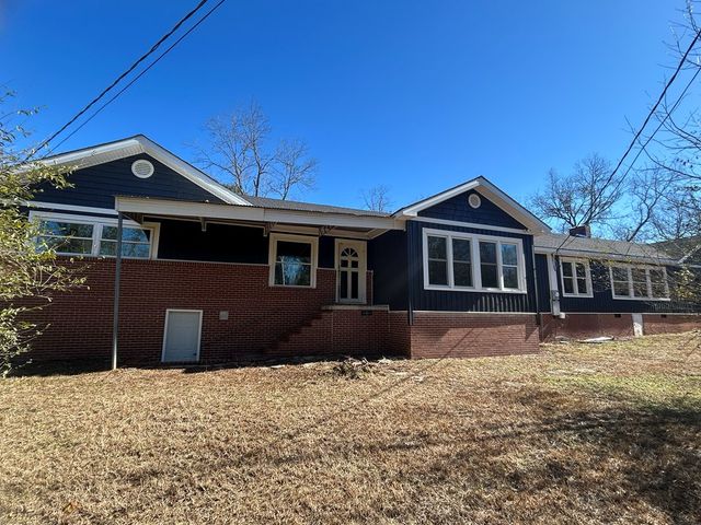 75 Cottonhill Rd, Eufaula, AL 36027