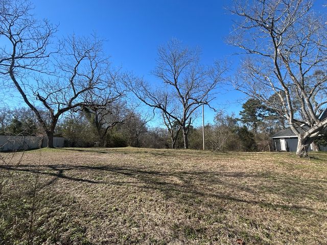 75 Cottonhill Rd, Eufaula, AL 36027