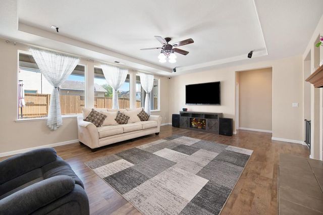 1505 El Camino Verde Dr, Lincoln, CA 95648