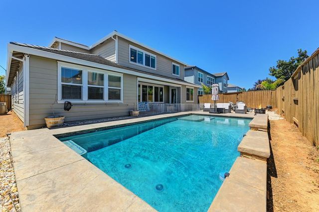 1505 El Camino Verde Dr, Lincoln, CA 95648