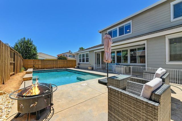 1505 El Camino Verde Dr, Lincoln, CA 95648