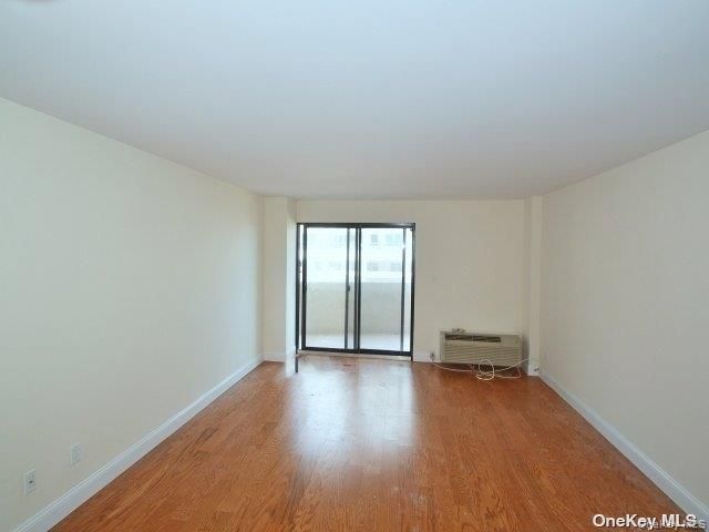 360 Shore Road 3B, Long Beach, NY 11561