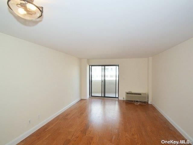 360 Shore Road 3B, Long Beach, NY 11561
