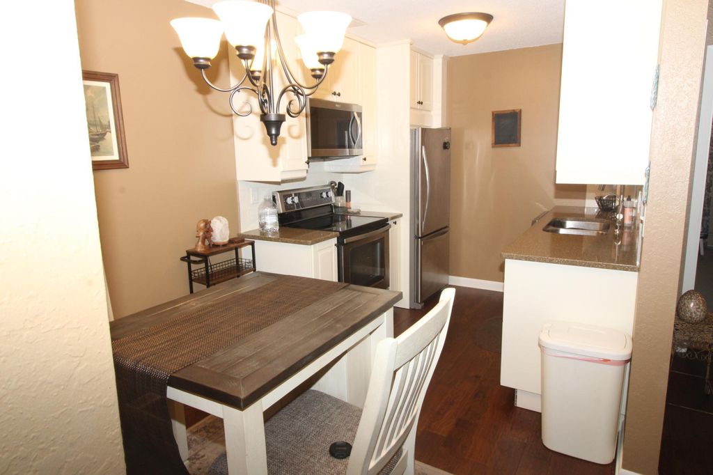 30675 Park Street 211, Lindstrom, MN 55045 — photo 5