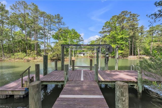 247 Hunts Neck RD, Poquoson, VA 23662