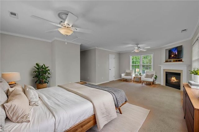 247 Hunts Neck RD, Poquoson, VA 23662
