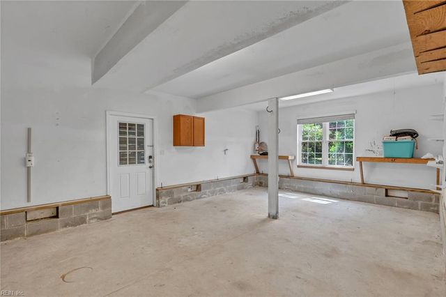 247 Hunts Neck RD, Poquoson, VA 23662