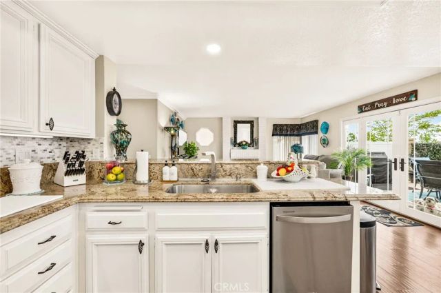 2481 Thistlewood Lane, Corona, CA 92882