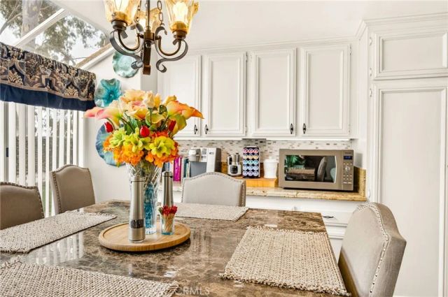 2481 Thistlewood Lane, Corona, CA 92882