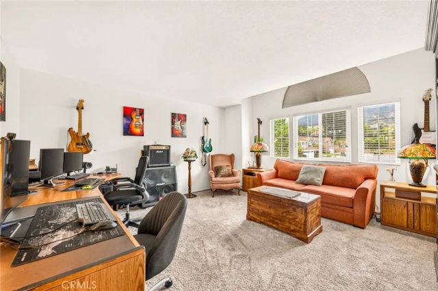 2481 Thistlewood Lane, Corona, CA 92882