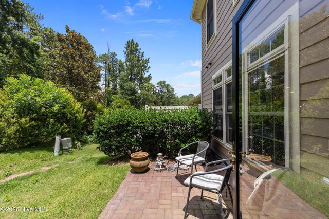 90 Shadow Creek Court, Pinehurst, NC 28374