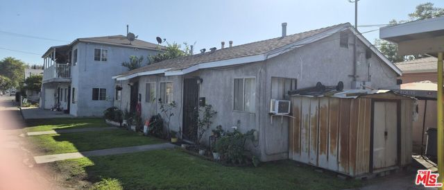 7025 Vinevale Avenue, Bell, CA 90201