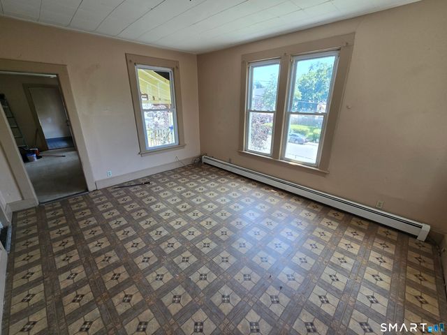 256 Hillside Avenue, Waterbury, CT 06710