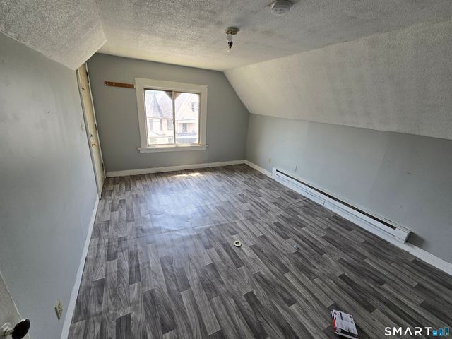 256 Hillside Avenue, Waterbury, CT 06710
