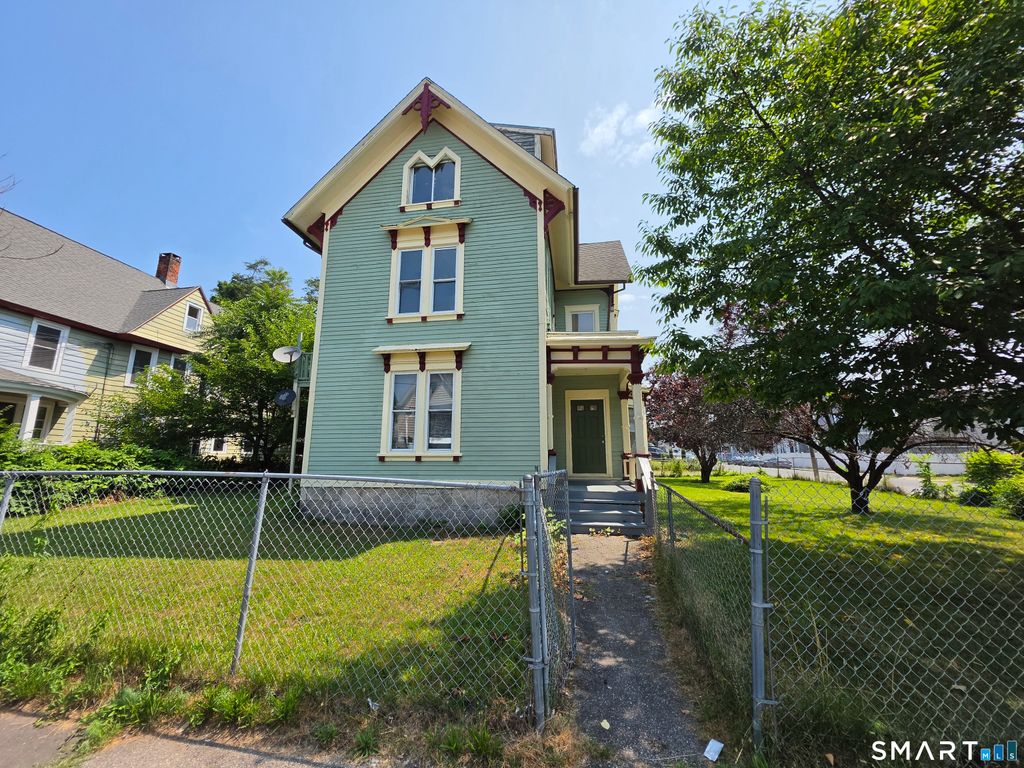 256 Hillside Avenue, Waterbury, CT 06710