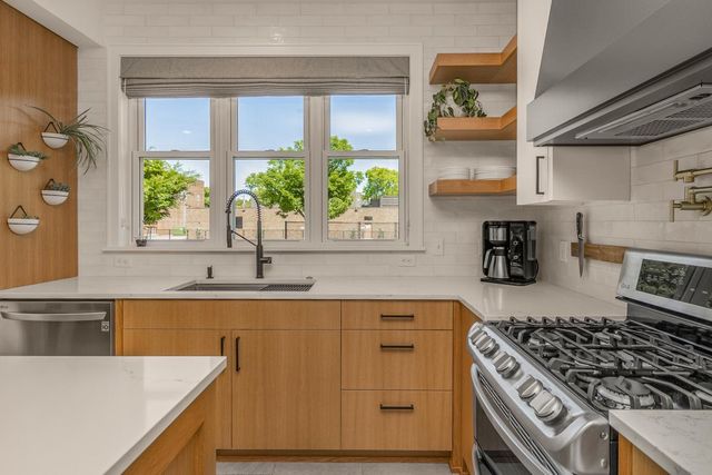 3800 Pillsbury Avenue S, Minneapolis, MN 55409