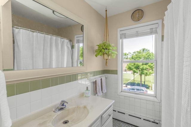 3800 Pillsbury Avenue S, Minneapolis, MN 55409