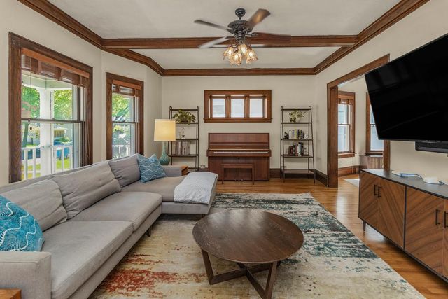3800 Pillsbury Avenue S, Minneapolis, MN 55409