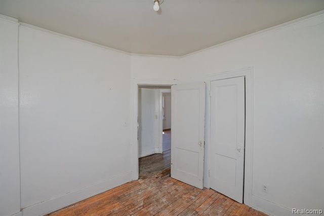 9810 Chenlot Street, Detroit, MI 48204