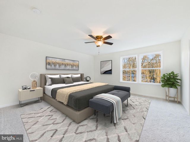 18213 JILLIAN LN, Triangle, VA 22172