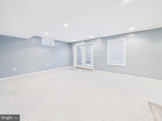 18213 JILLIAN LN, Triangle, VA 22172