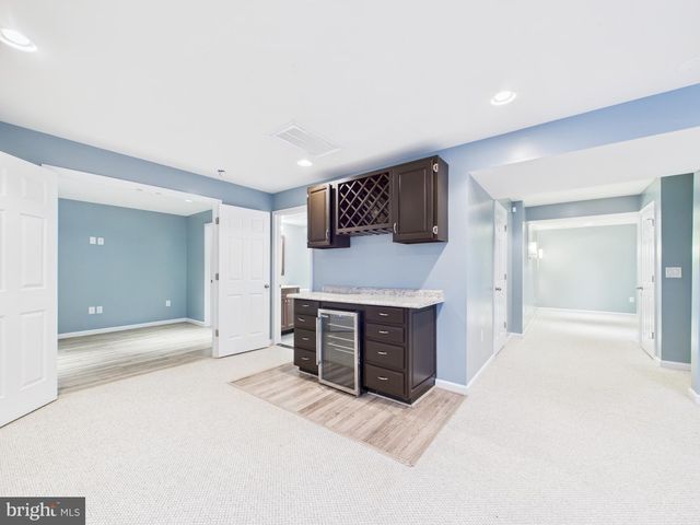 18213 JILLIAN LN, Triangle, VA 22172