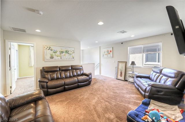 2107 Roundtop Court, North Las Vegas, NV 89081