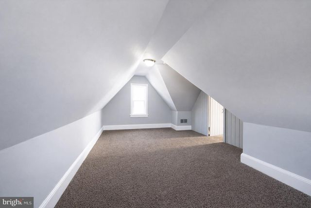 131 BRIDGEBORO ST, Riverside, NJ 08075