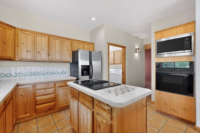 1340 Acapulco Road NE, Rio Rancho, NM 87144