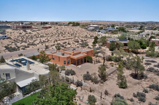 1340 Acapulco Road NE, Rio Rancho, NM 87144