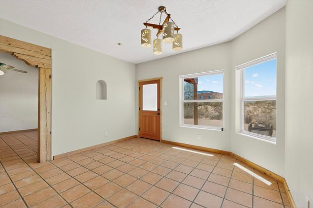 1340 Acapulco Road NE, Rio Rancho, NM 87144