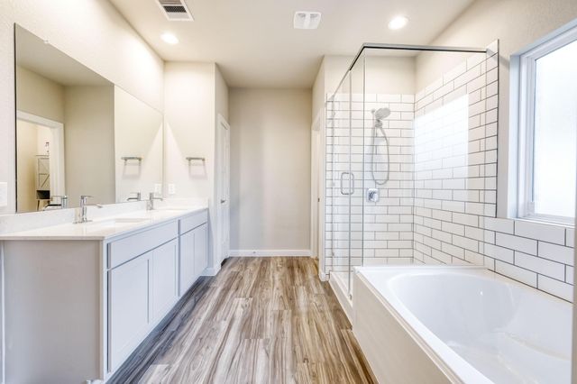 10026 Angelina Woods Lane, Conroe, TX 77384