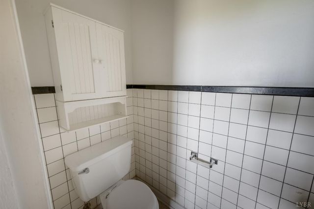 606 Spring Street, Hurt, VA 24563