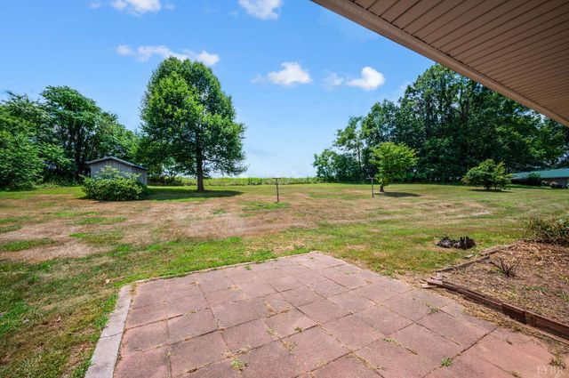 606 Spring Street, Hurt, VA 24563