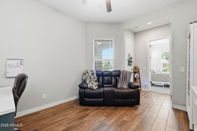 10713 E STEARN Avenue, Mesa, AZ 85212