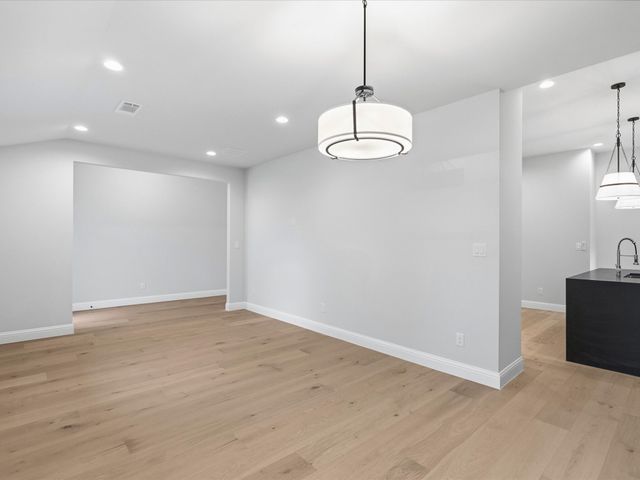 2813 Staffordshire Drive, Carrollton, TX 75007